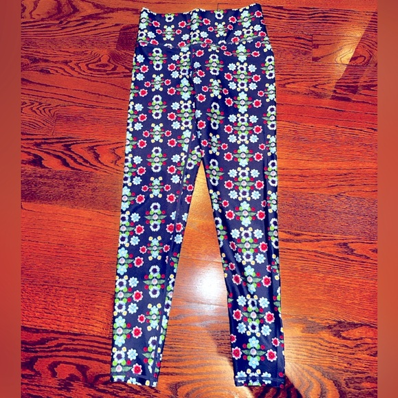 Terez leggings Size SMALL like new condition .
C$34 C$110
Size: US S | Terez - Picture 2 of 5